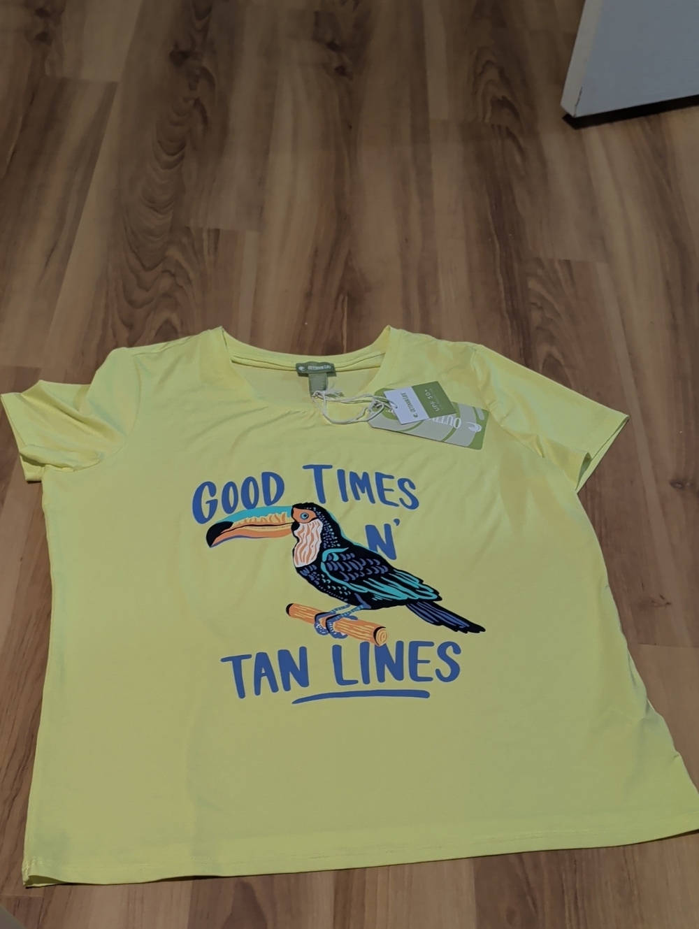 Women's Yellow Graphic Tee - Good Times 'N' Tan Lines, Size Large NWT